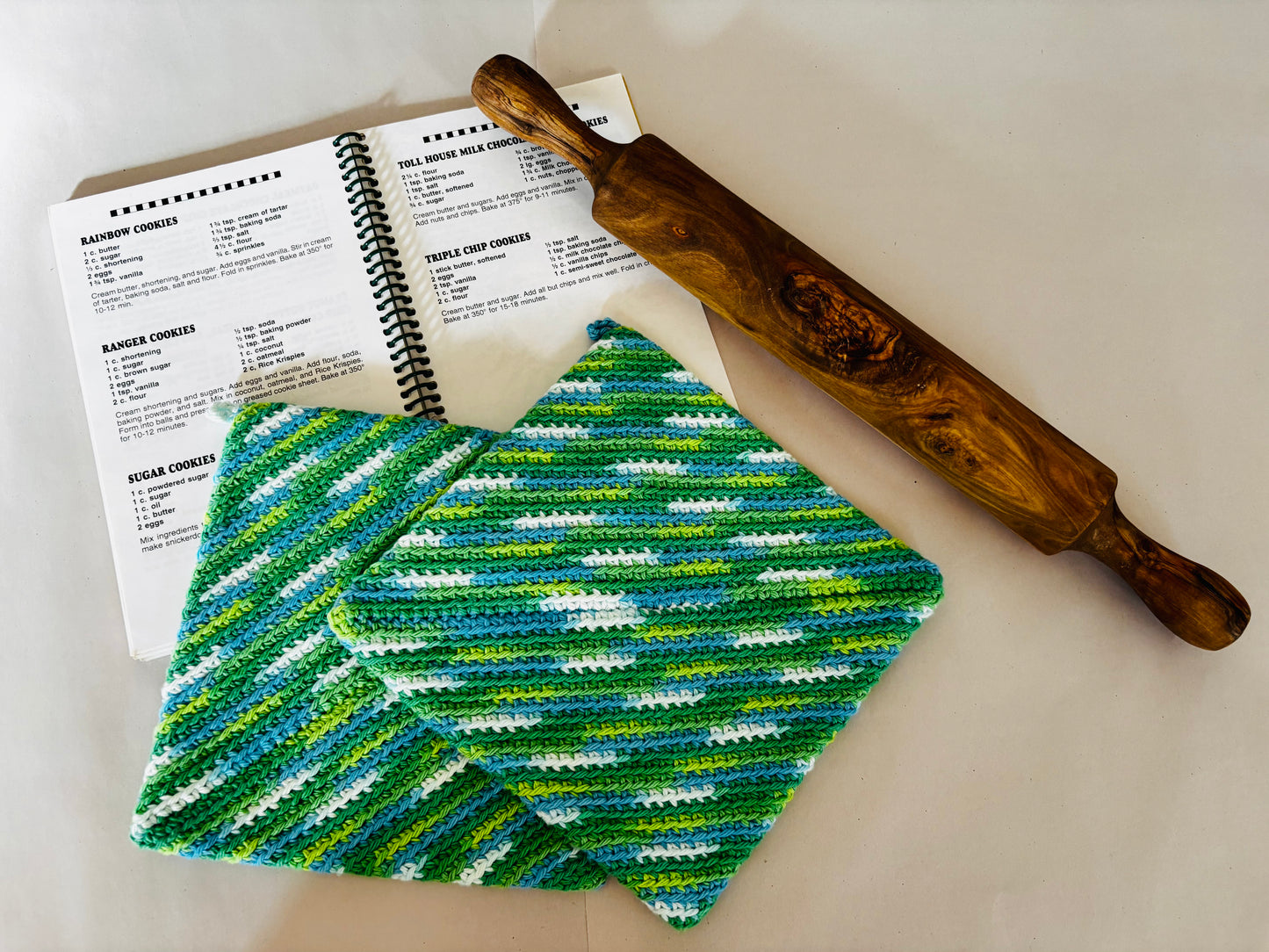 Handmade Pot Holder - green Isle