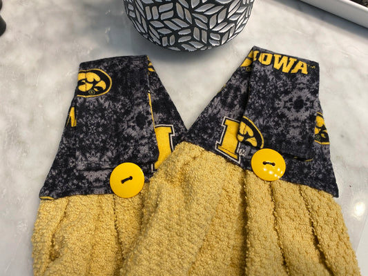 Hanging Kitchen Towels - Iowa Hawkeye